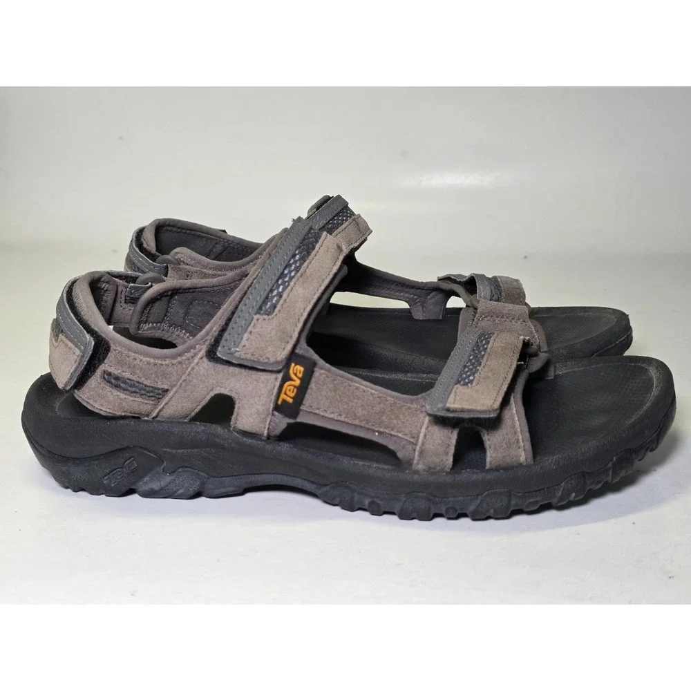 Teva Hudson‎ Men's Sandals Size 9 Gray Suede Fabric Hiking Outdoor Walking Shoes